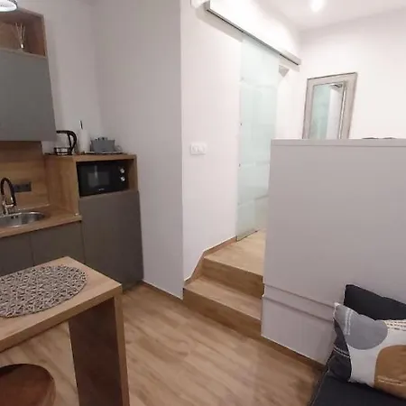 Oliva Apartment *